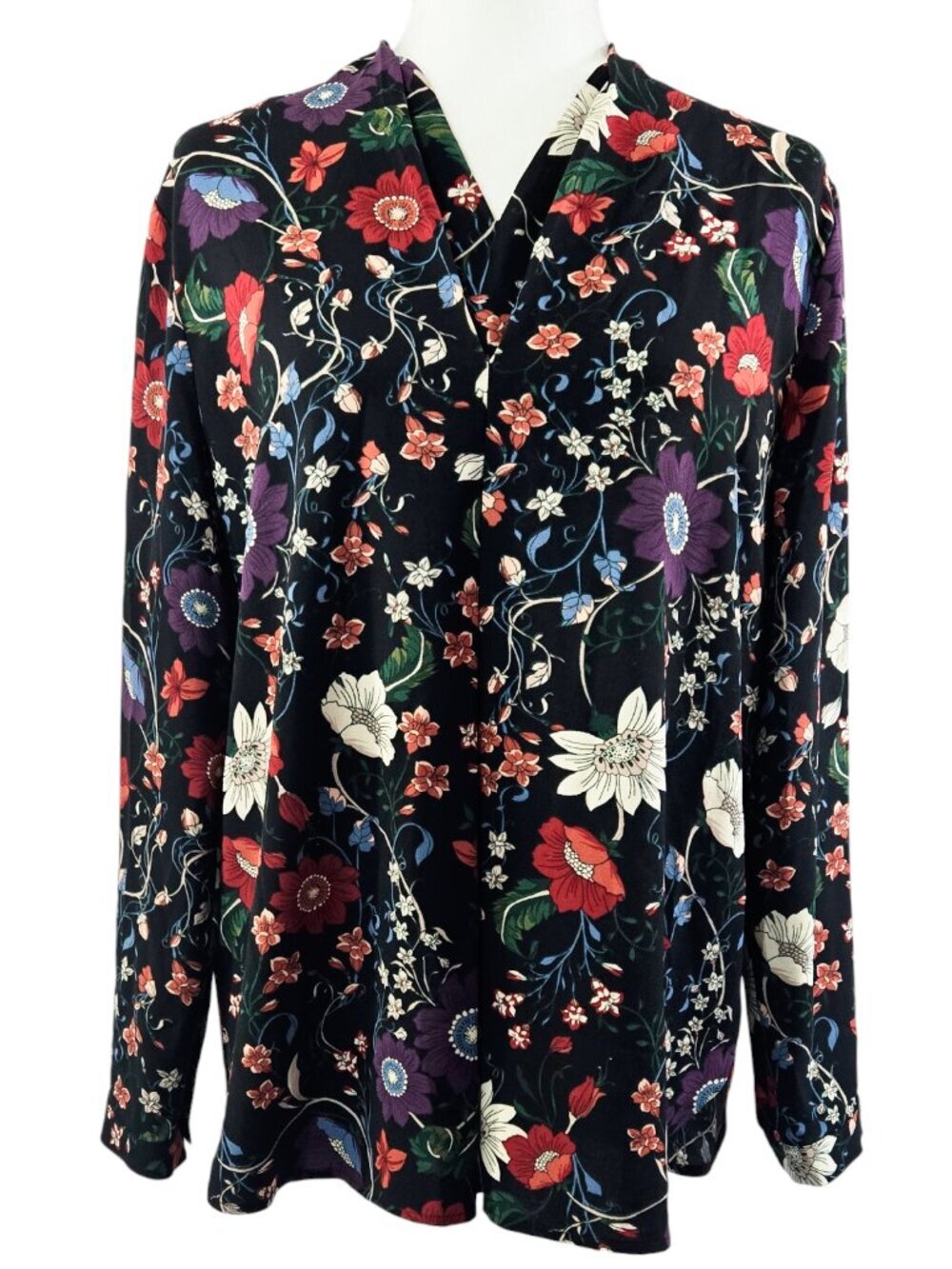 Chico's Mystique Crepe Stretch Black Floral V-Neck Blouse Fairy Whimsical